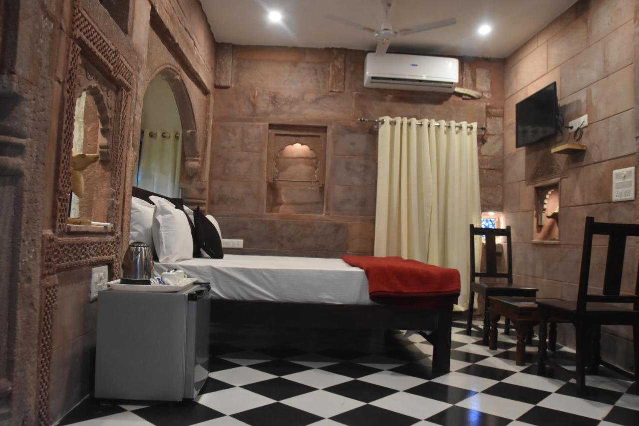 The Kutumb Villa - A Heritage Home Stay Jodhpur  Exteriör bild