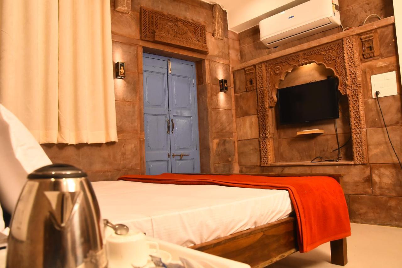 The Kutumb Villa - A Heritage Home Stay Jodhpur  Exteriör bild